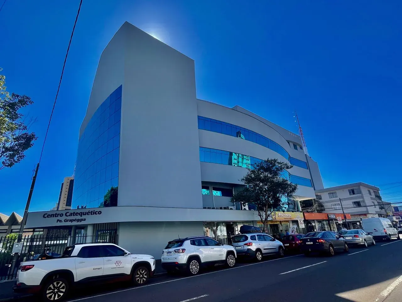Centro Catequético Padre Grapégia — Cascavel/PR, obra executada pela Construtora Guilherme